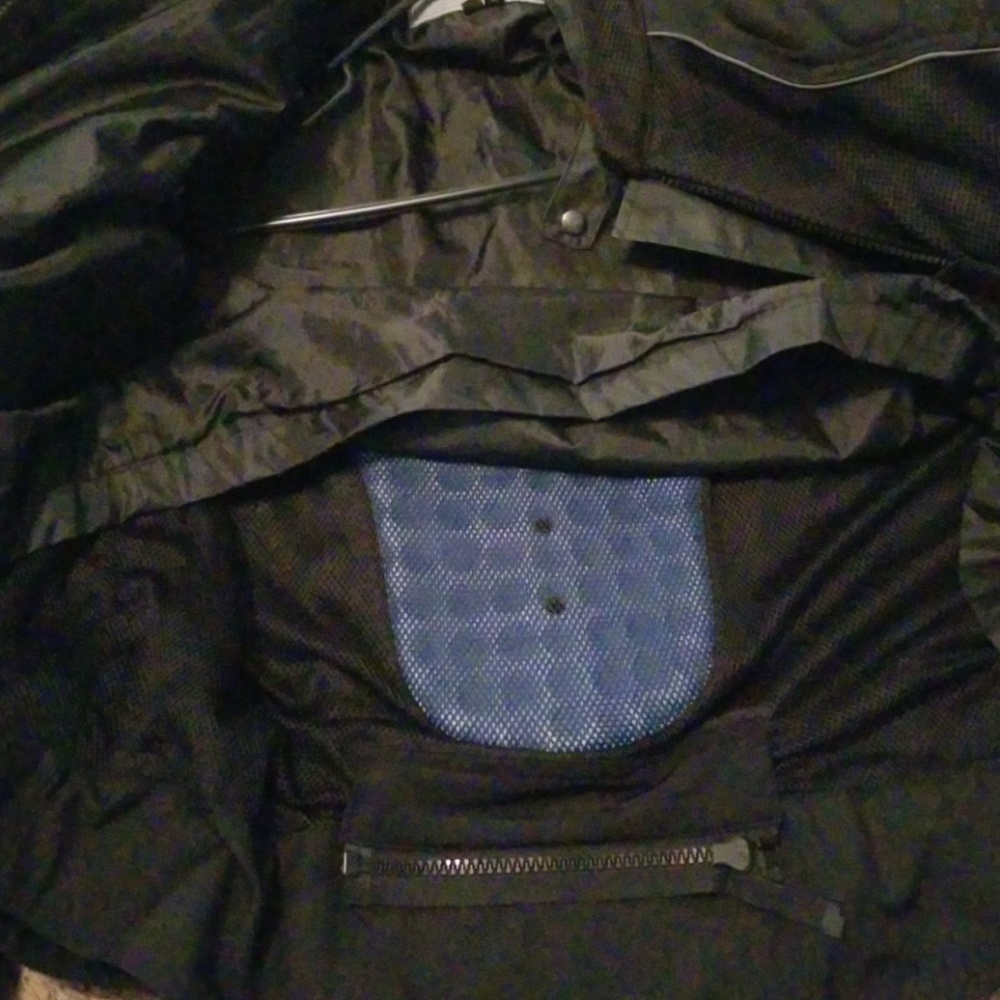 Jacket - Picture 2 of 3